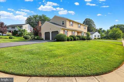 2024 GRING DRIVE, READING, PA 19610