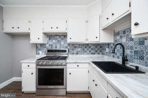 932 UNION STREET, READING, PA 19604