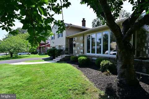 446 TWICKENHAM ROAD, GLENSIDE, PA 19038