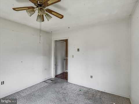 85 JACKSON DRIVE, CHAMBERSBURG, PA 17201
