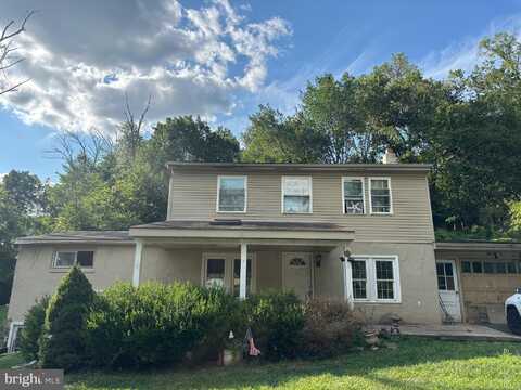 245 PINETOWN ROAD, NORRISTOWN, PA 19403