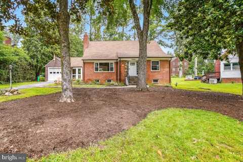 7003 WELLS, HYATTSVILLE, MD 20782