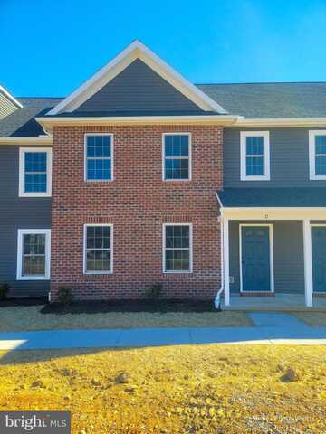 10 SKIP LANE, CARLISLE, PA 17013
