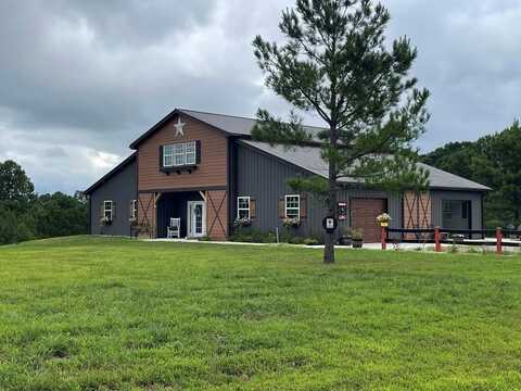 1133 Thoroughbred Ln., Jamestown, TN 38556