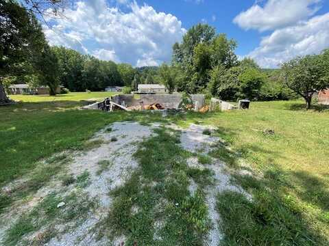 415 Hillcrest, Byrdstown, TN 38549