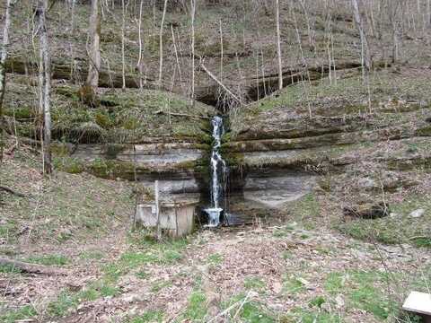 4125 Dry Creek Rd, Celina, TN 38551