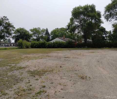 1021 N 20th, Escanaba, MI 49829
