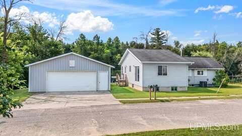 W3657 Greenwood, Spalding, MI 49886