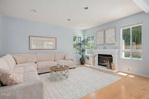 11998 Bubbling Brook Street, Moorpark, CA 93021