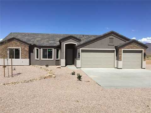8895 E Arches Drive, Kingman, AZ 86401