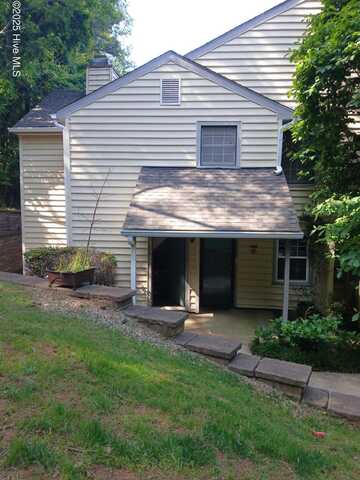 104 Oak Hollow Court, Raleigh, NC 27613