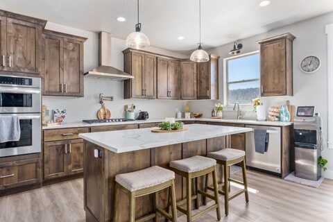 1061 E SMITHSONIAN Way, Apple Valley, UT 84737