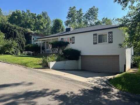 6751 Forest Glen Rd, Squirrel Hill, PA 15217