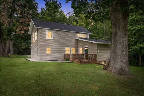 480 Freeman Falls Rd, Mt Pleasant Twp, PA 15610