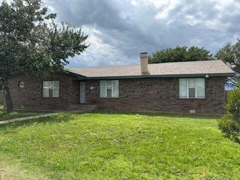 5810 TRADEWIND Street, Amarillo, TX 79118