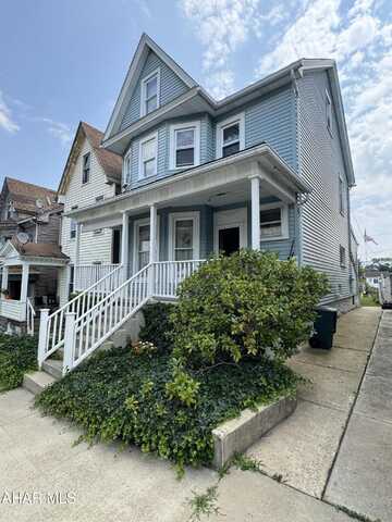 1421 17th Avenue, Altoona, PA 16601