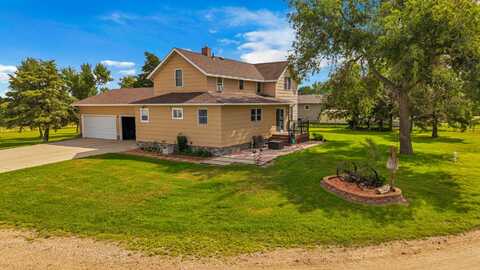 3155 387th Avenue, Aberdeen, SD 57401
