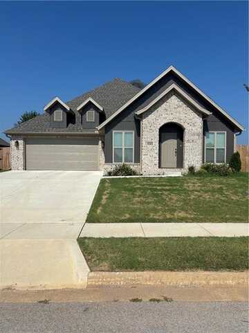 4300 Pawhuska ST, Bentonville, AR 72713