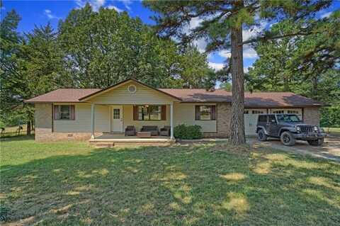 242 CR 3824, Lamar, AR 72846