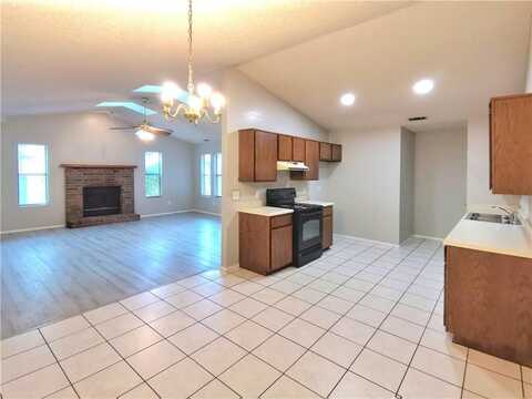 3611 W Wood ST, Rogers, AR 72756
