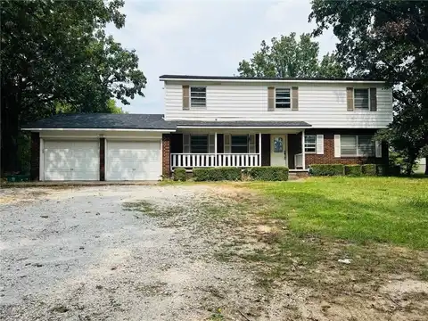 1720 Zion, Fayetteville, AR 72703