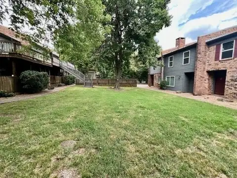 280 S Hill AVE Unit #B101, Fayetteville, AR 72701