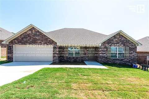 1016 Brook ST, Gentry, AR 72734