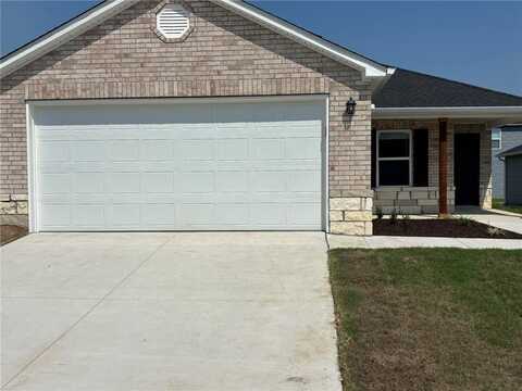 2550 E Meramec ST, Fayetteville, AR 72701