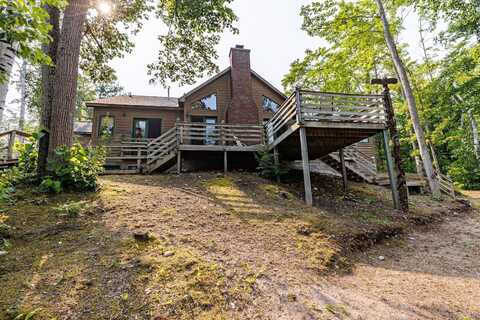 5594 Reynolds Road, Cheboygan, MI 49721