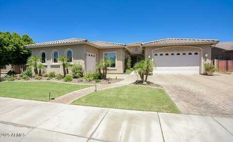 960 E RELIANT Street, Gilbert, AZ 85298