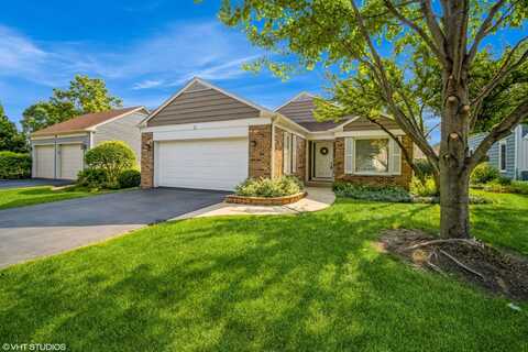2 The Court Of Tyronwood, Northbrook, IL 60062