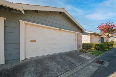 2813 Sundown Circle, Fairfield, CA 94533