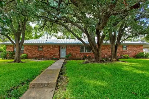 605 Walker Street, Bryan, TX 77802