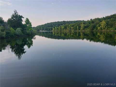 Niagra Drive, Rocky Mount, MO 65072
