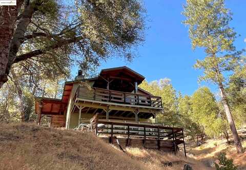 20872 Mckinley Way, Groveland, CA 95321
