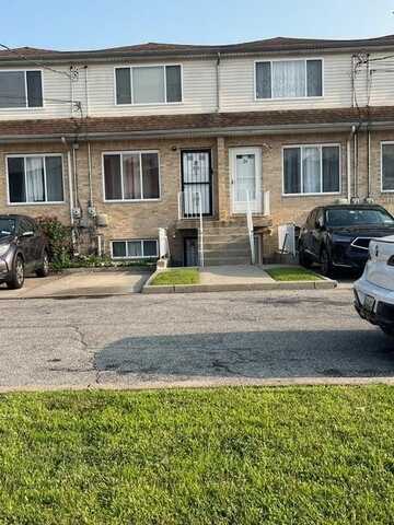 22 Spirit Lane, Staten Island, NY 10303