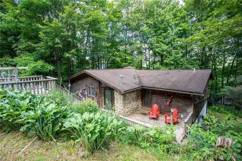 12 Four Wheel Drive, Ellicottville, NY 14731