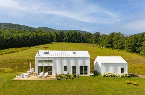 1006 Jump Brook Road, Roxbury, NY 12434