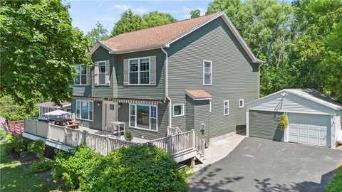 4511 East Lake Road, Livonia, NY 14487