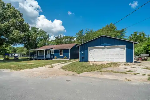 117 9th Street, Mountain Pine, AR 71956
