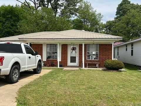 203 Dennington, Paragould, AR 72450