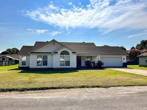 104 Janis Drive, Brookland, AR 72417