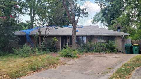 22 White Oak Circle, Little Rock, AR 72227