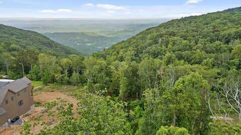 7980 Mountain Laurel Trail, Signal Mountain, TN 37377