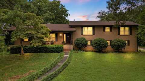 3902 Kings Road, Chattanooga, TN 37416