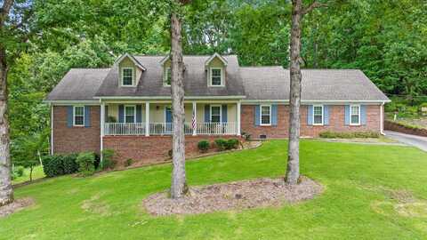 1800 Mountain Bay Drive, Hixson, TN 37343