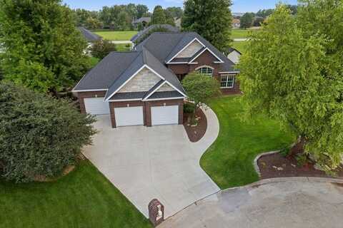 4615 Country Shadows Place, Columbus, NE 68601