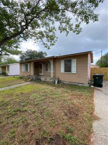 925 Stirman Street, Corpus Christi, TX 78411
