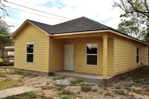 810 Saint Joseph Street, Alice, TX 78332