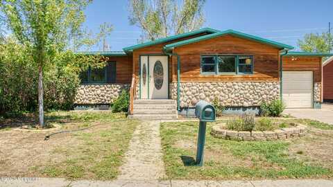 105 E Sunset Dr -, Gillette, WY 82716